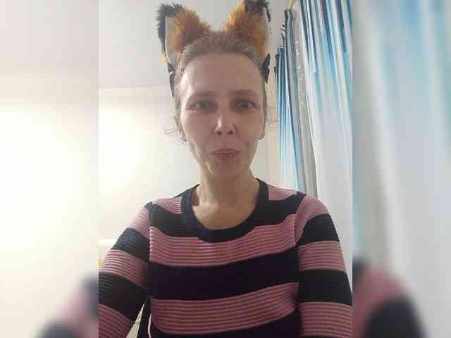 -Queen-Margo- webcam