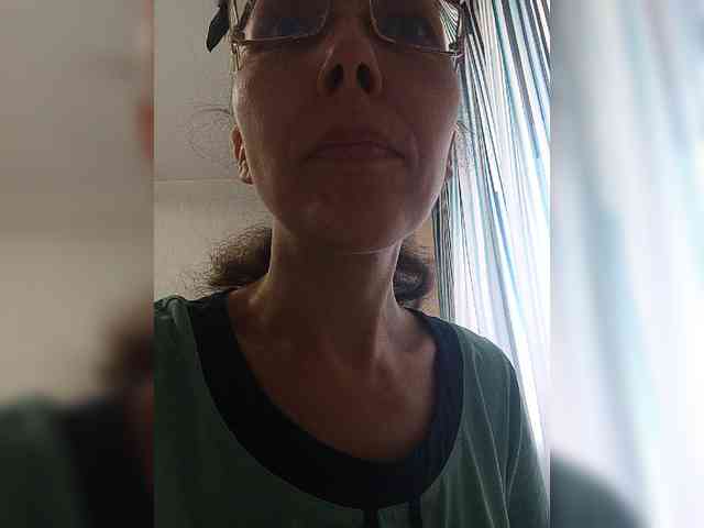 -Queen-Margo- webcam