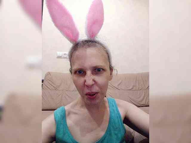 -Queen-Margo- webcam