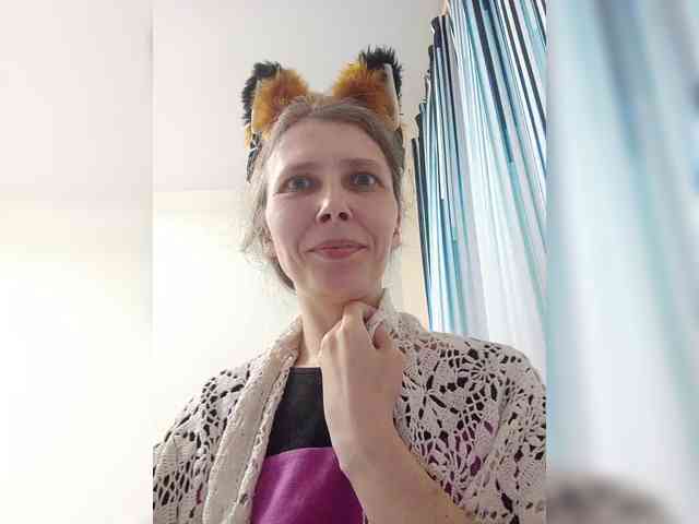 -Queen-Margo- webcam