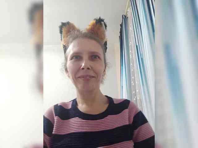 -Queen-Margo- webcam