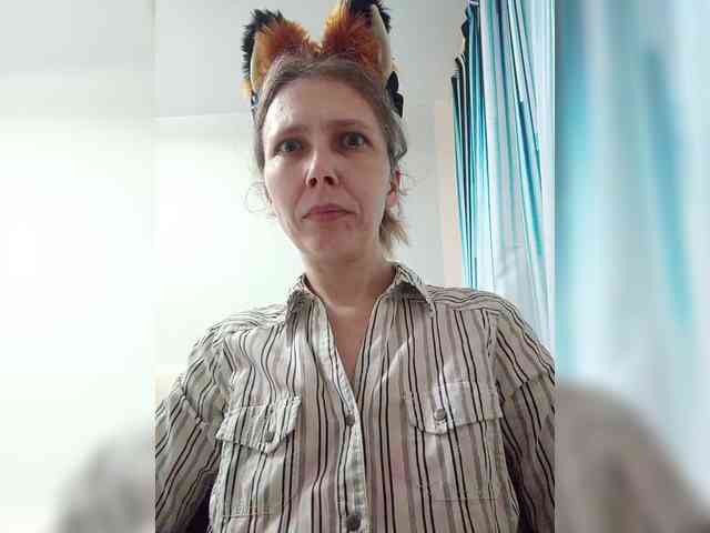 -Queen-Margo- webcam