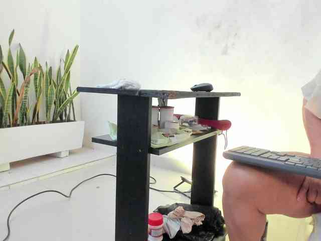MatureBlonde webcam