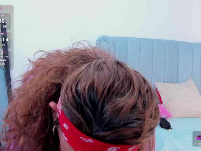 MatureBlonde webcam
