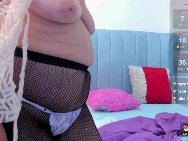 MatureBlonde webcam