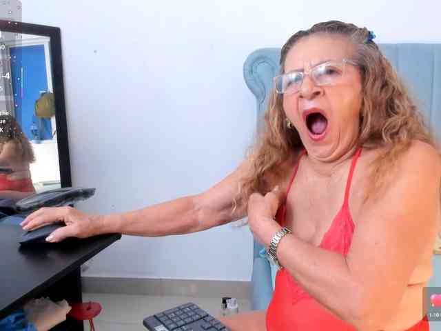 MatureBlonde MatureBlonde