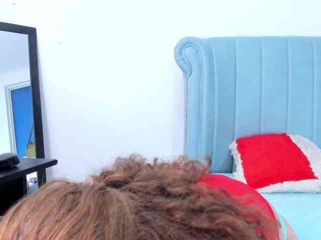 MatureBlonde webcam