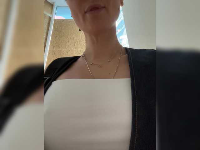wowLILIwow live cam on BongaCams