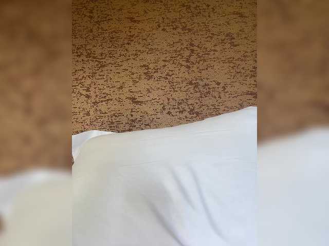 LILI-T- live cam preview