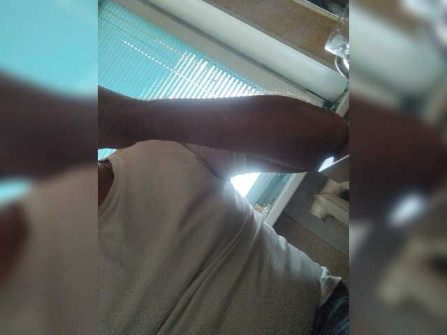 Aligator0453 live webcam show
