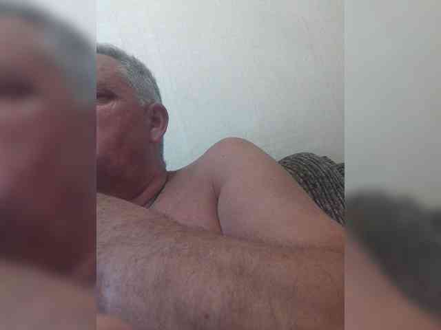 Aligator0453 Sex Cam Show