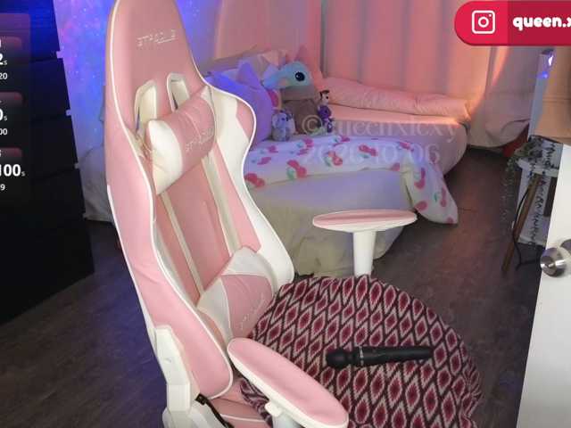 queenxlexy live cam on BongaCams