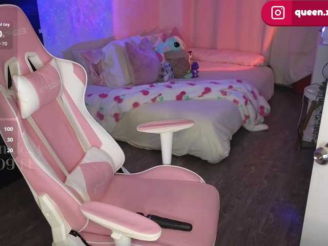 queenxlexy live cam on BongaCams