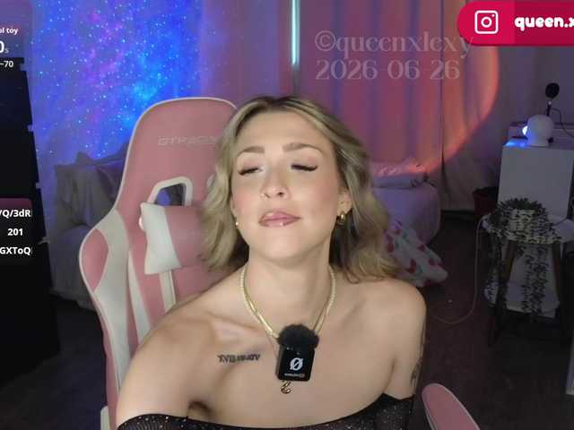 queenxlexy live cam on BongaCams