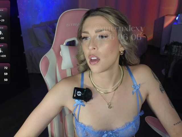 queenxlexy live cam on BongaCams