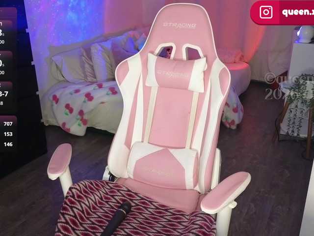 queenxlexy live cam on BongaCams