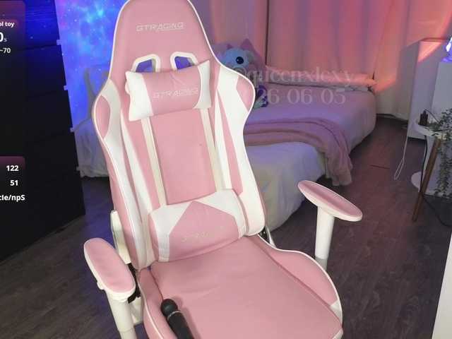 queenxlexy live cam on BongaCams