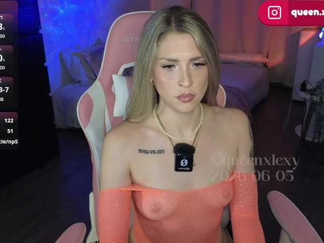queenxlexy live cam on BongaCams