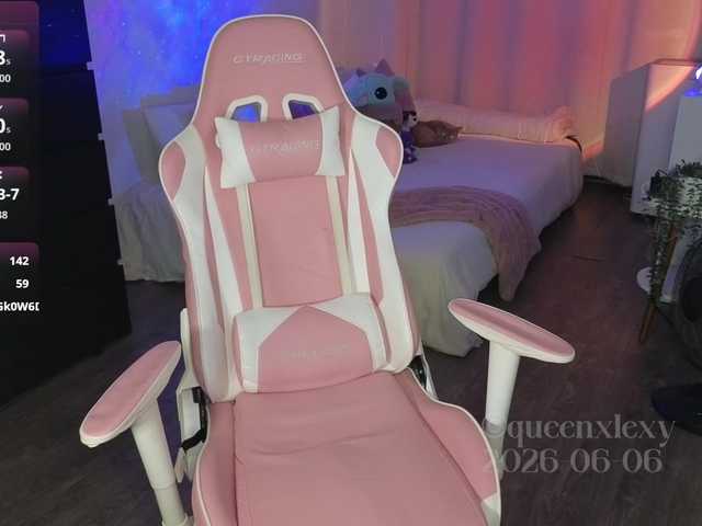 queenxlexy live cam on BongaCams