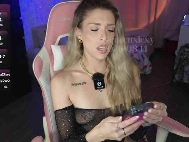 queenxlexy webcam