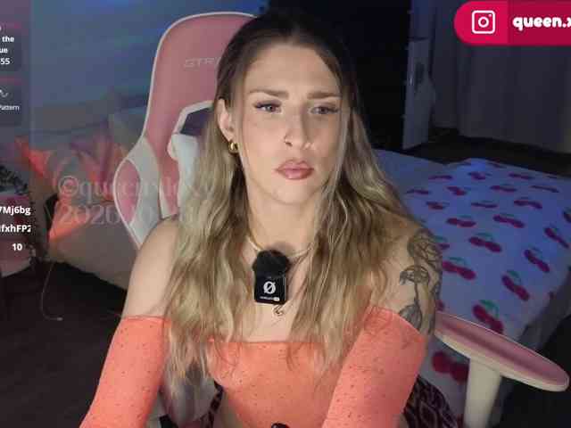 Modèle: queenxlexy