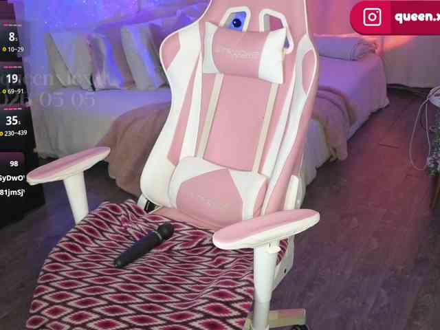 Modèle: queenxlexy