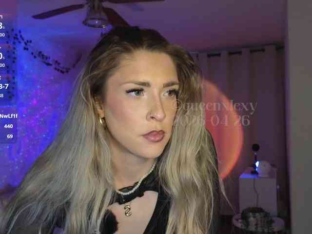 queenxlexy webcam
