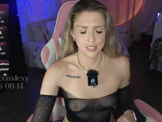 Modèle: queenxlexy