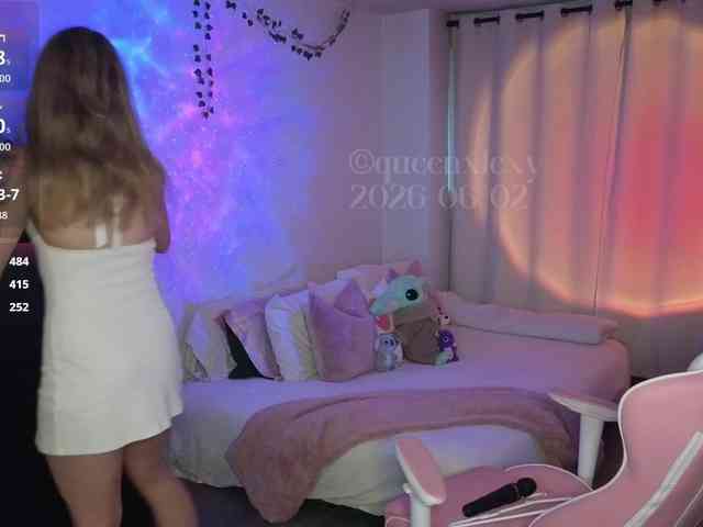Modèle: queenxlexy