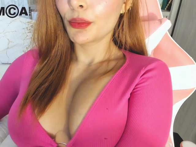 ScarlettSugar's BongaCams show and profile