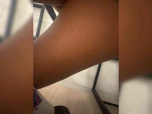 Su-Velvet Live Webcam on BongaCams