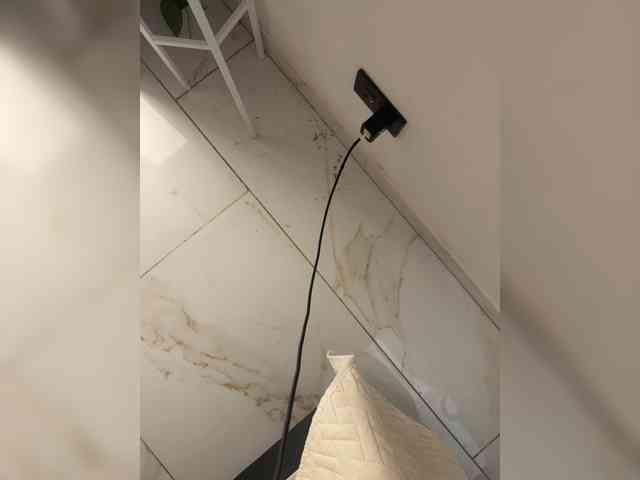 su_velvet webcam