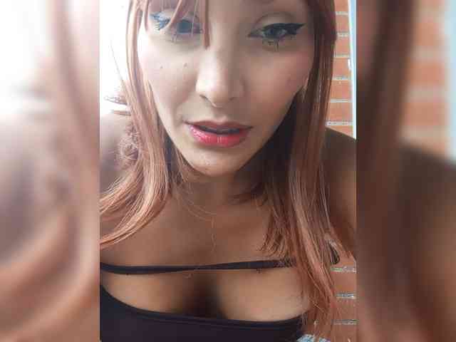 su_velvet webcam