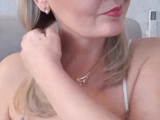 SexiestJess45