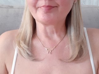 SexiestJess45