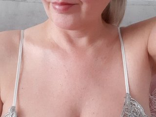 SexiestJess45