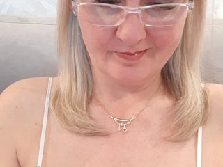 SexiestJess45