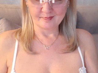 SexiestJess45