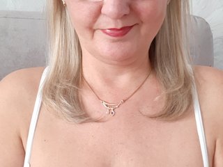 SexiestJess45
