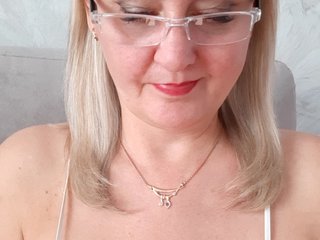 SexiestJess45