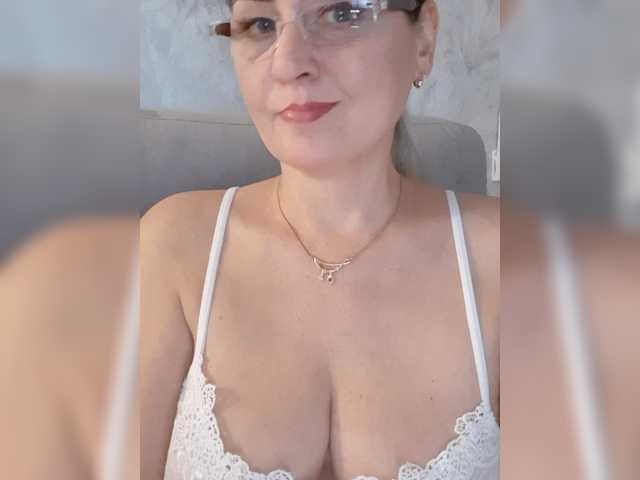 SexiestJess45 live cam on BongaCams