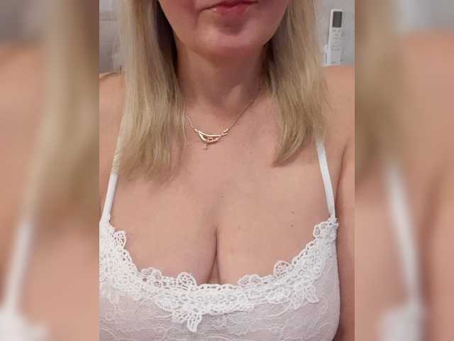 SexiestJess45