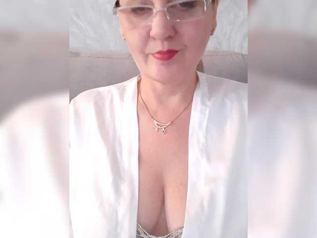 SexiestJess45 live cam on BongaCams