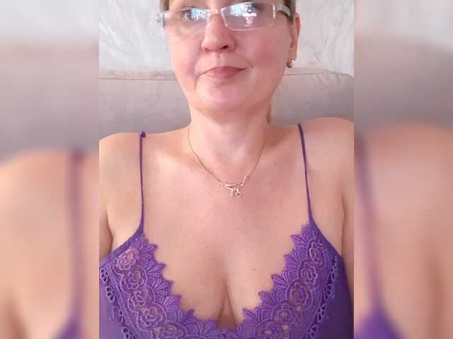 SexiestJess45 live cam on BongaCams