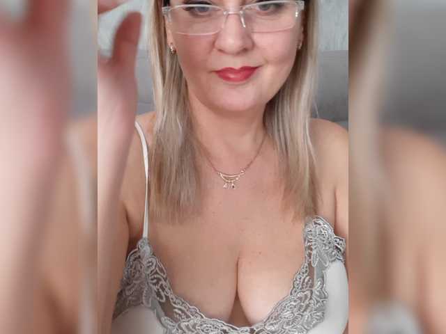 SexiestJess45