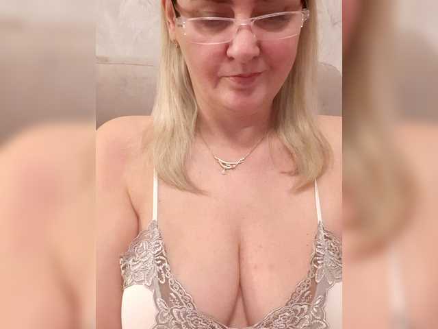 SexiestJess45