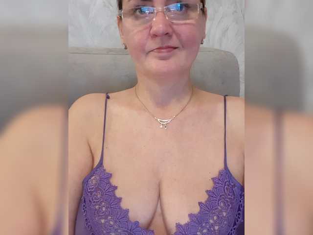 SexiestJess45 live cam on BongaCams