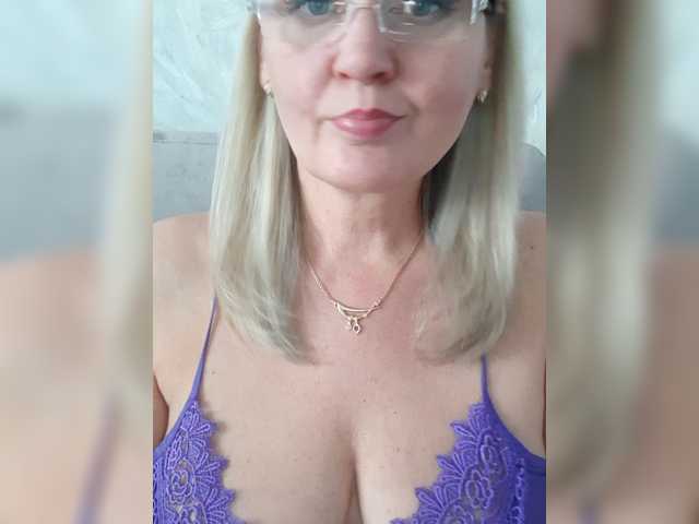 SexiestJess45 live cam on BongaCams