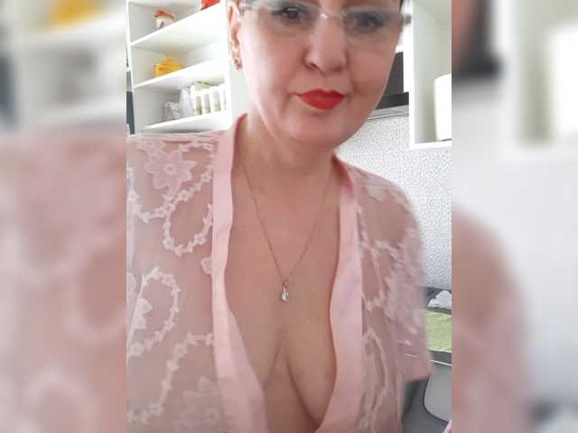 SexiestJess45's BongaCams show and profile