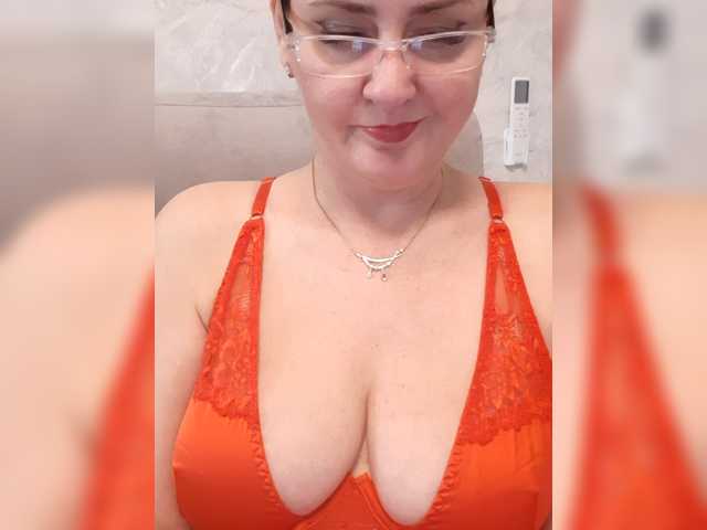 SexiestJess45